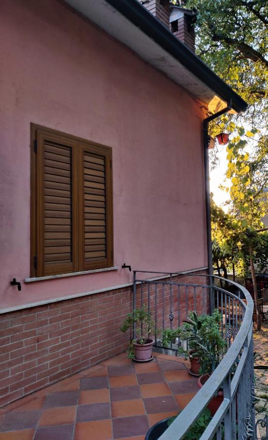 Villa Enrico Monticchio  Exteriör bild